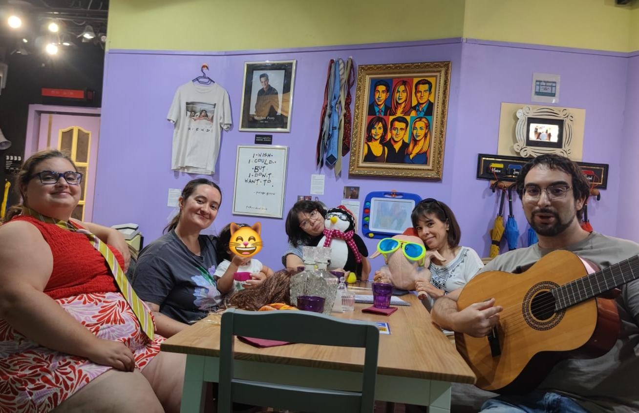 «Vagón Nueva York, Friends» de Experiencity Express (Madrid)